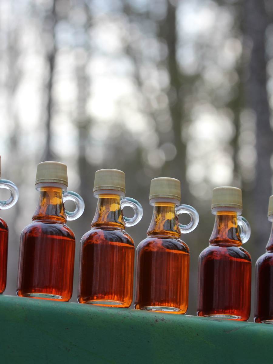 maple-syrup-bottles